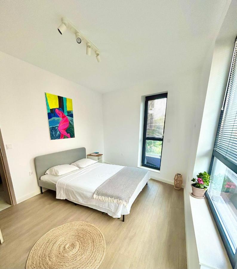 Smart Apartment Mir Varna Exterior foto